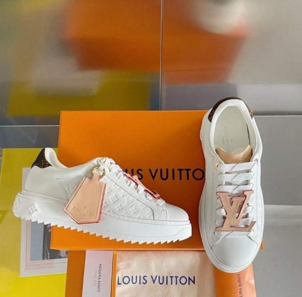 Luxury Timeout Designer Sneakers – Premium style, everyday comfort - Image 12