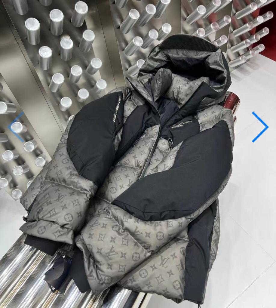 Heat-Reactive Puffer Jacket - Image 5