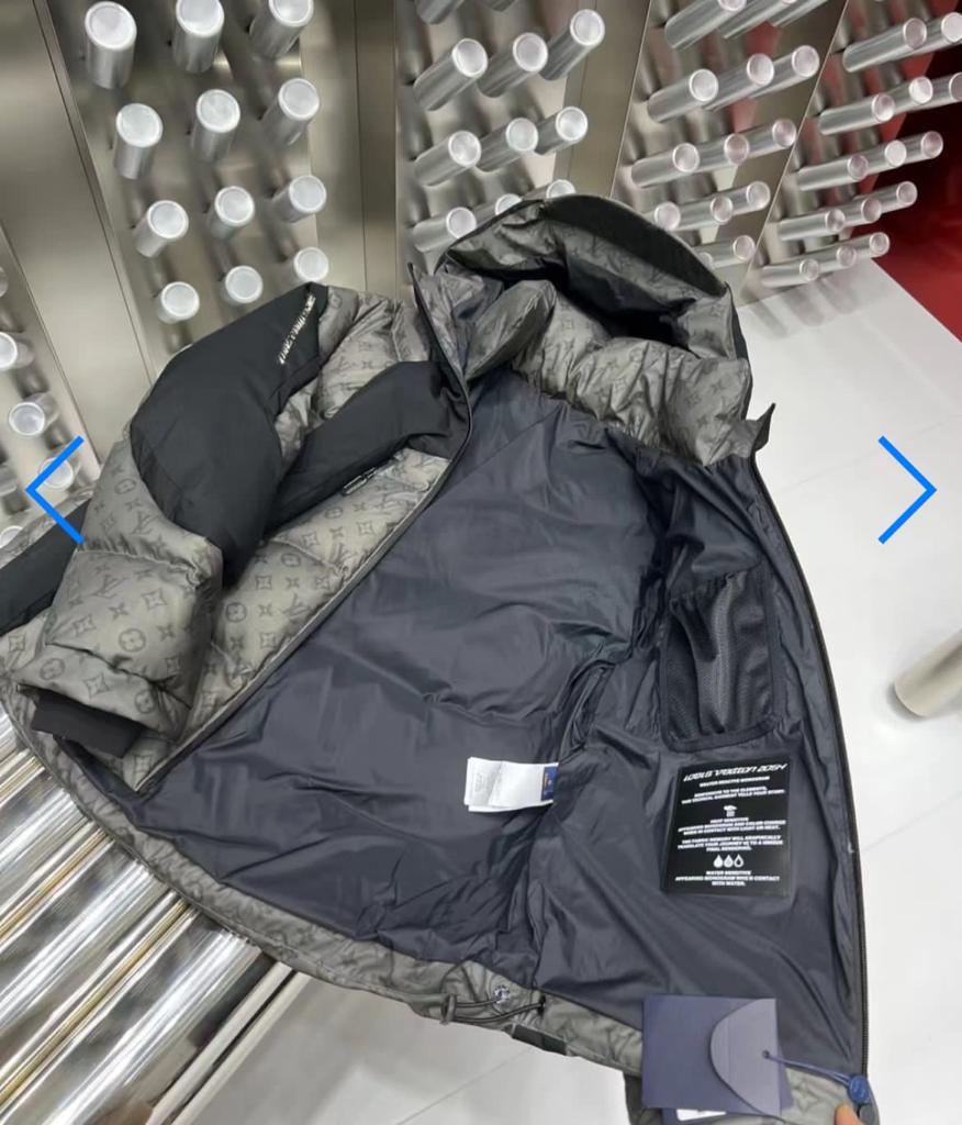 Heat-Reactive Puffer Jacket - Image 6