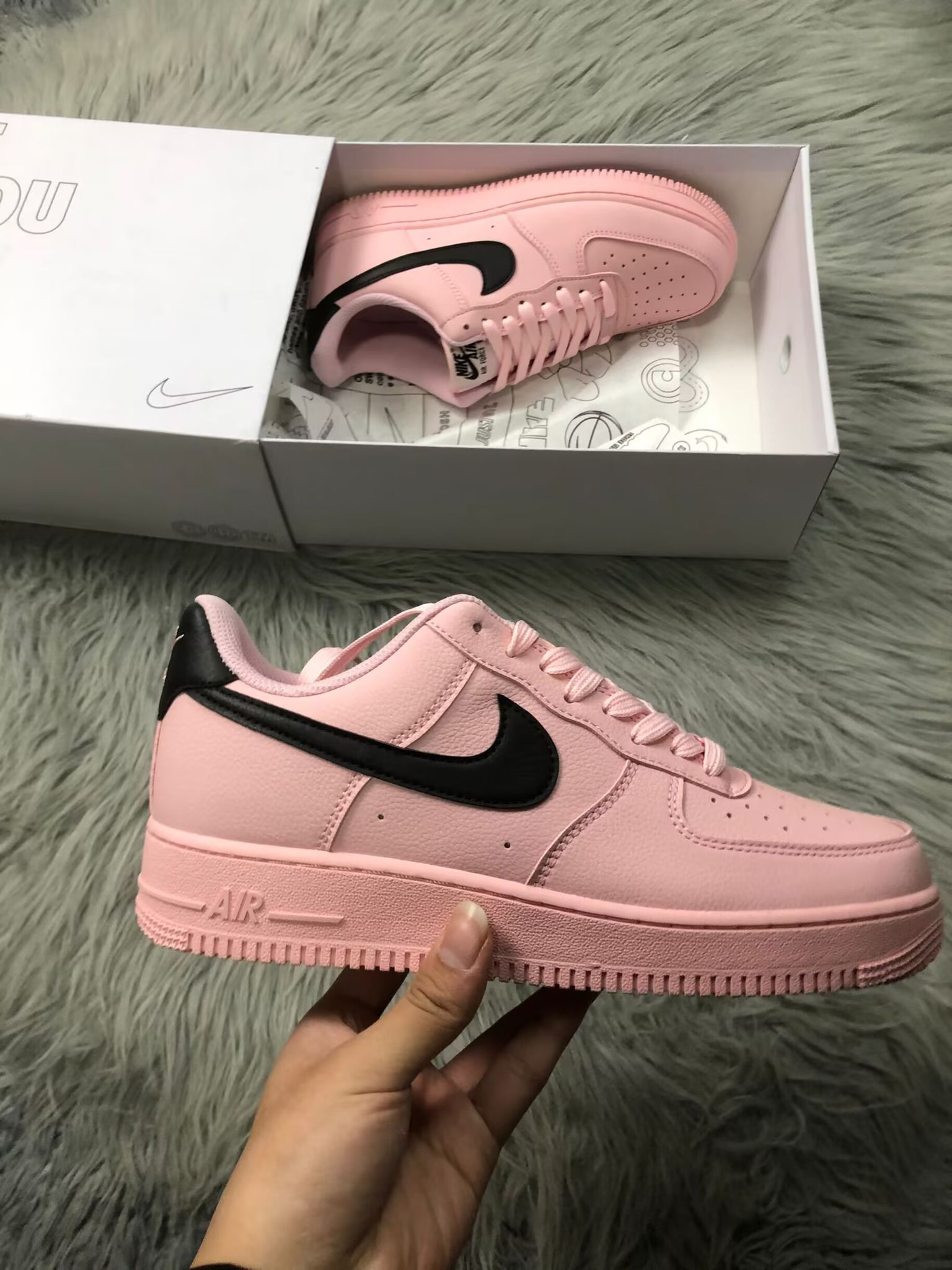 Low Men’s Casual Sneaker Shoes different color