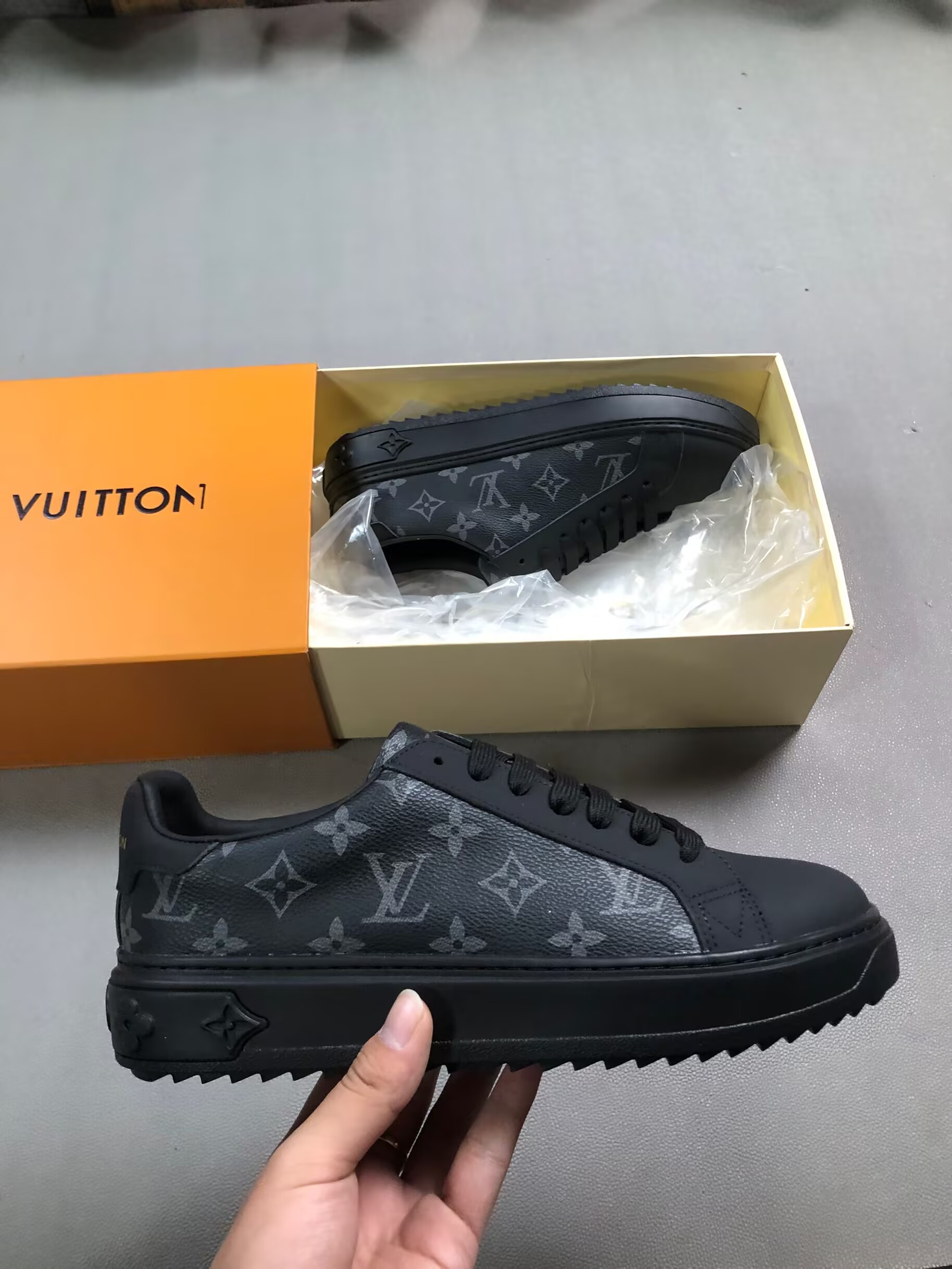 Men’s Premium Designer Lace-Up Sneakers